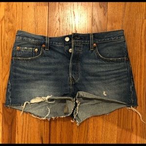 Free People Levi’s 501 Cutoff Shorts